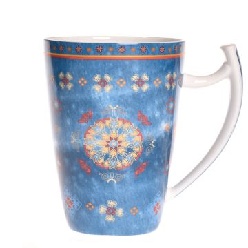 Skodelica iz porcelana Agadir