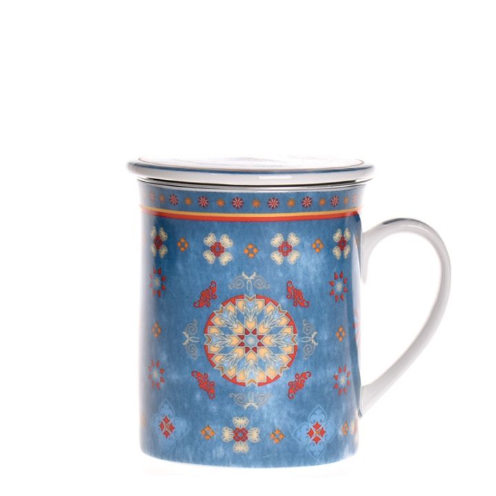 Skodelica iz porcelana Agadir s cedilom in pokrovom 300ml