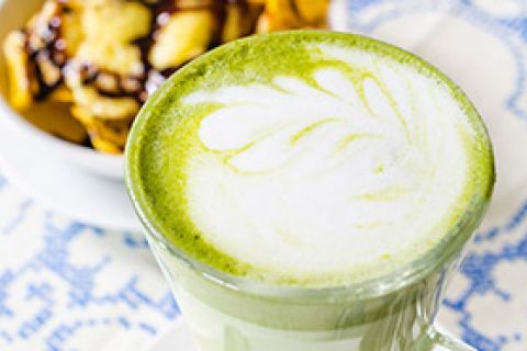 Osvežite se z ledenko iz zelenega čaja Matcha!